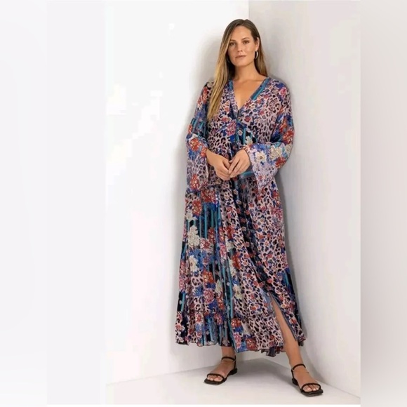 Johnny Was Plus Ontar Beesley Silk-Blend Maxi Dress Size 1X - Picture 2 of 14